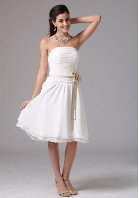 White Empire Strapless Bridesmaid Dress Ruched Knee-length
