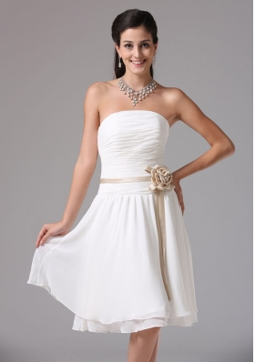 White Empire Strapless Bridesmaid Dress Ruched Knee-length