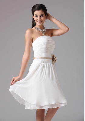 White Empire Strapless Bridesmaid Dress Ruched Knee-length