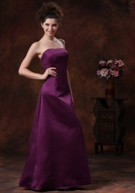 Dark Purple Strapless Satin Floor-length Bridesmaid Dress