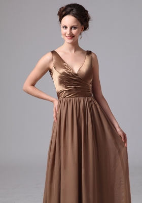 V-neck Brown Ruched Mother Of The Bride Dress Straps