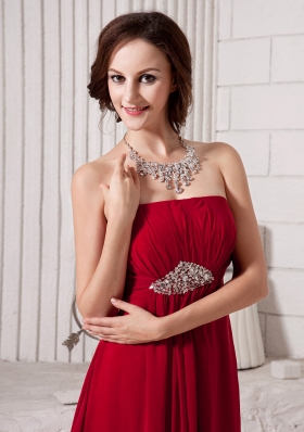 Wine Red Rhinestone Brooch Chiffon Prom Gowns