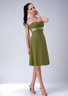 Olive Green Strapless Bridesmaid Dress Chiffon Knee-length