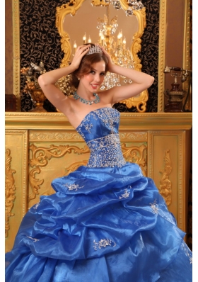 Appliques Blue Strapless Organza Beading Quinceanera Dress