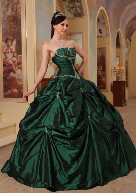 Ball Gown Dresses for 15 Beading Pick-ups