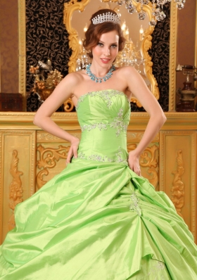 Ball Gown Taffeta Beading Dresses of 15