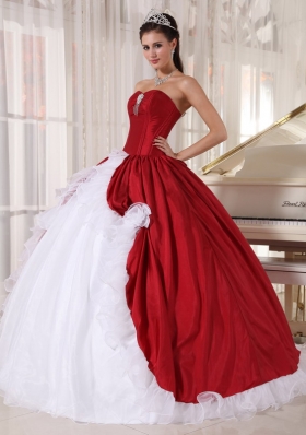 White and Red Sweetheart Beading Quinceanera Gowns