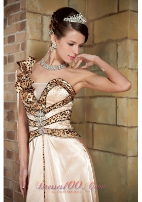 With Wrap One-shoulder Taffeta Prom Dress in Champagne