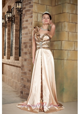 With Wrap One-shoulder Taffeta Prom Dress in Champagne