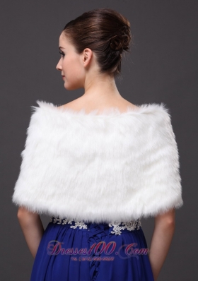 High Quality Wedding Shawl Ivory V-neck Rabbit Fur