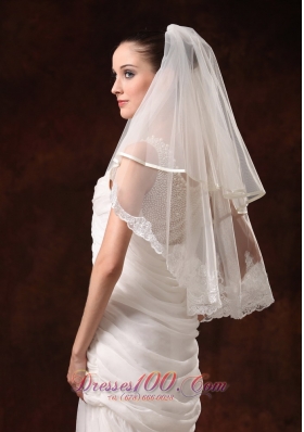 Scalloped Lace Edge Two-tier Wedding Veils Elbow