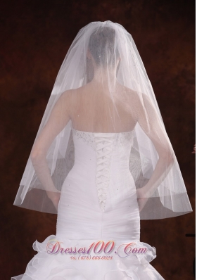 Stylish Fingertip Wedding Veil Three-tier Tulle