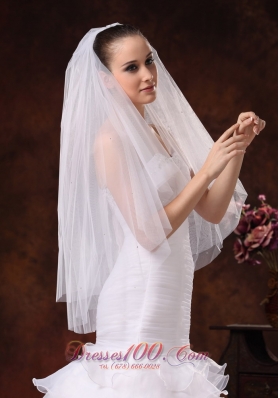 Stylish Fingertip Wedding Veil Three-tier Tulle