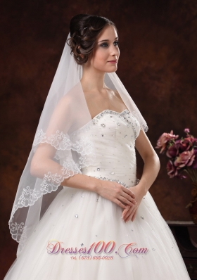 Two-tier Organza White Lace Appliques and Veil for Wedding