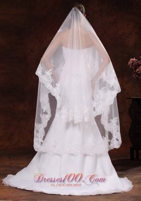 Two Layers Tulle Lace Applique Edge Graceful Wedding Veil