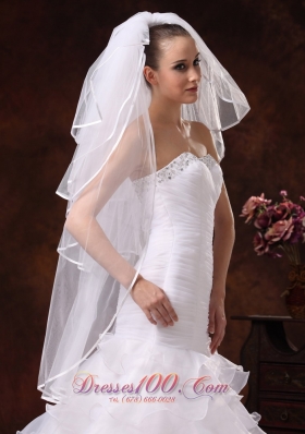 Wedding Party Veils in Four-tier Organza with Pearl Trim