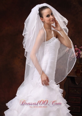 Wedding Party Veils in Four-tier Organza with Pearl Trim