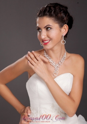 Round Alloy Wedding Jewelry Set Necklace and Earrings