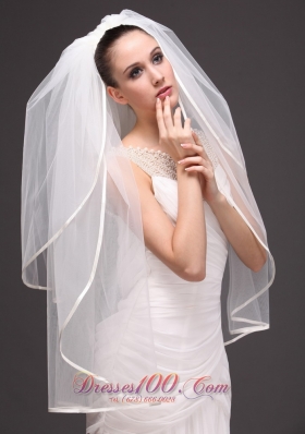 Two-tier Oval Shaped Ribbon Edge Wedding Veil