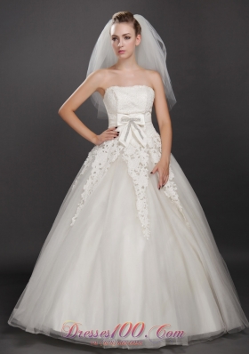 Scalloped Edge Three-tier Bridal Veils For Wedding