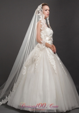 Pearl Trim Edge One-tier Wedding Veils Tulle