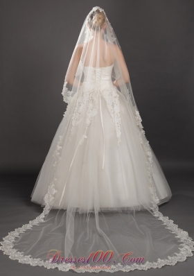 Pearl Trim Edge One-tier Wedding Veils Tulle