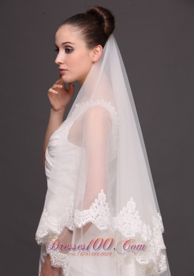 Beautiful Lace Wedding Bridal Veils Two-tiered White