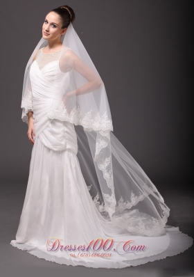 One-tier Wedding Veil Applique Edge Laced