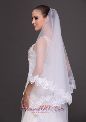 Two-tiered Tulle Lace Applique Bridal Veil