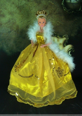 Feather Yellow Strapless Sequin Dress for Noble Barbie