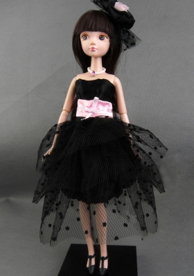Cute Mini-length Black Dress for Noble Barbie