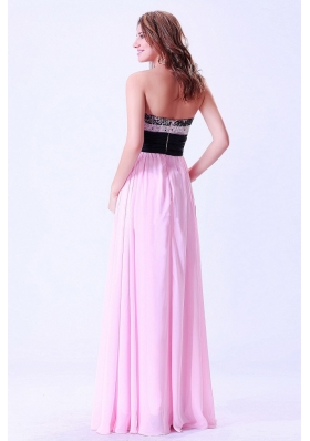 Sweetheart Handle Flower Pink and Black Beaded Prom Dress