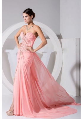 High Slit Pink Sweetheart Beading and Ruch Brush Train Prom Dress