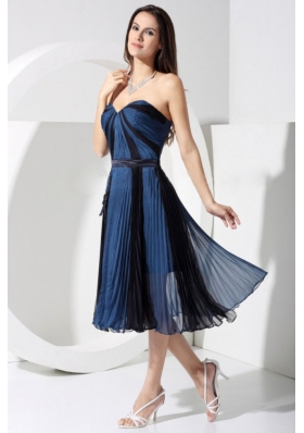 Pleat Blue and Black Sweetheart Tea-length Prom Dress