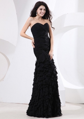 Black Sweetheart Prom Dress With Ruched Ruffles