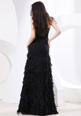 Black Sweetheart Prom Dress With Ruched Ruffles