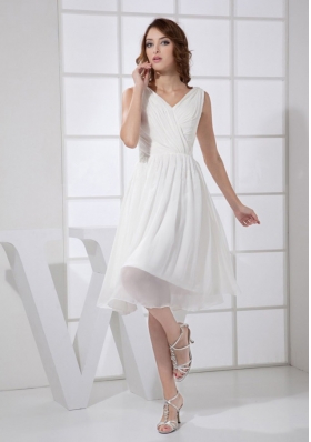 V-neck White 2013 Prom Dress Chiffon Empire