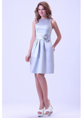 Bateau Silver Bridesmaid Dresses Hand Flower Knee-length