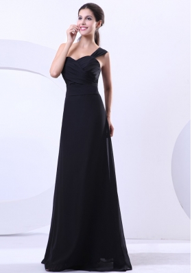 One Shoulder Black Prom Dress Pleats Column