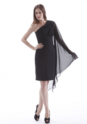 Knee-length Black Column One Shoulder Prom Dress