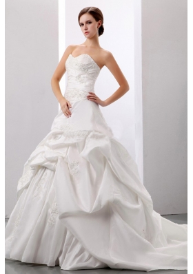 Taffeta Wedding Gowns Princess Pick-ups and Appliques