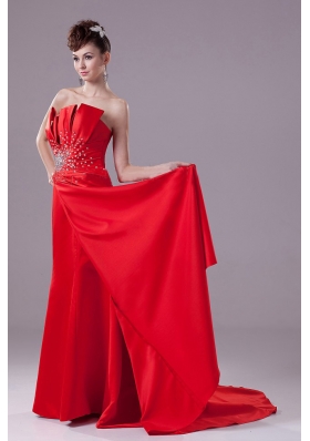 Red A-line Beading Strapless Satin Prom Dress