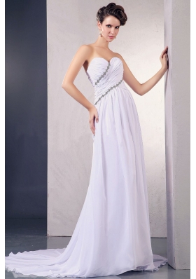 Elegant 2013 Wedding Dress Appliques Ruching Court