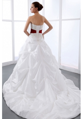 Wedding Dress Sweetheart Appliques Pick-ups Chapel Train