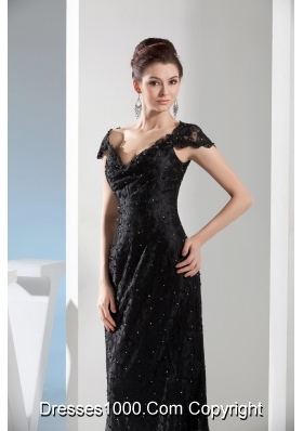 Beading Black Lace V-neck Column Brush Train Prom Dress