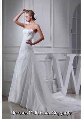 Cheap Appliques Strapless A-line Chapel Train Wedding Dress