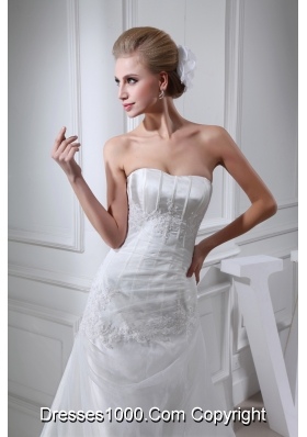 Cheap Appliques Strapless A-line Chapel Train Wedding Dress