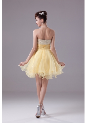 Light Yellow Sweetheart Knee-length Beading Prom Dress