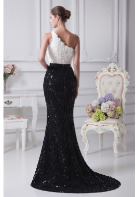 One Shoulder Brush Train Column Black and White Prom Dress