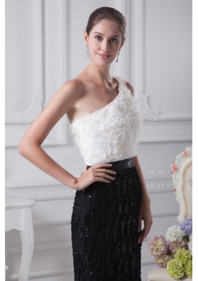 One Shoulder Brush Train Column Black and White Prom Dress